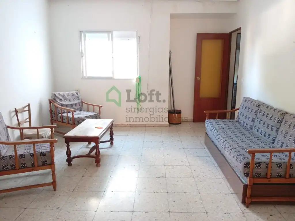 Außenansicht von Wohnung zur Miete in Badajoz