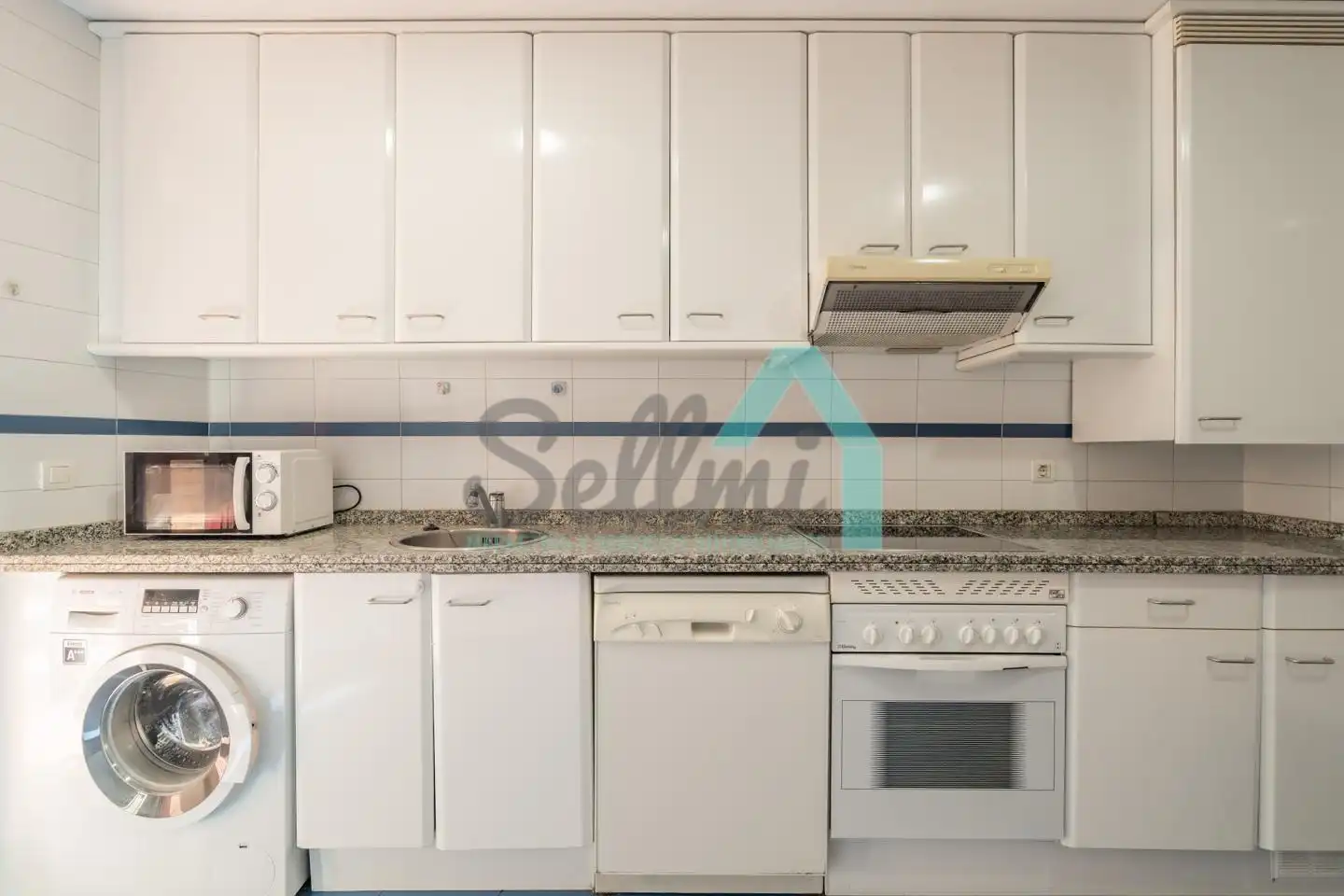 Cocina de Piso de alquiler en Oviedo  con Calefacción, Parquet y Terraza