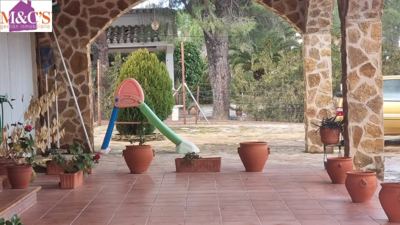 Jardí de Casa o xalet en venda en Cabezarrubias del Puerto amb Aire condicionat, Calefacció i Jardí privat