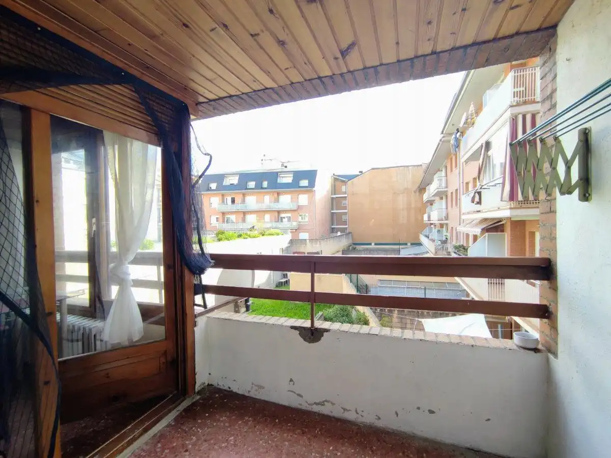 Terrassa de Pis en venda en Aínsa-Sobrarbe amb Calefacció, Terrassa i Traster