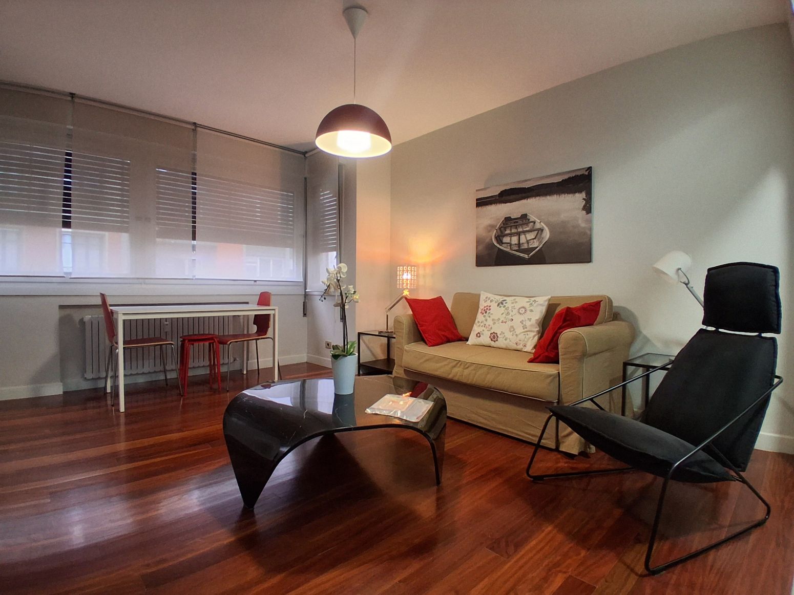 Sala d'estar de Pis de lloguer en Gijón  amb Calefacció, Parquet i Terrassa