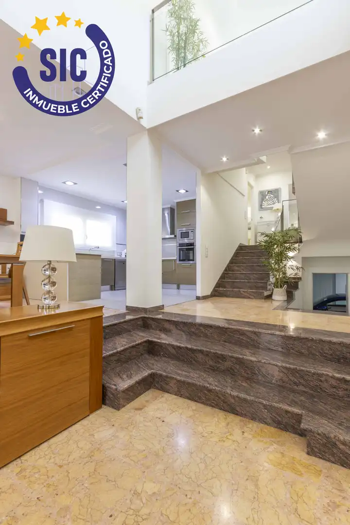 Casa o xalet en venda en Torrent amb Aire condicionat, Calefacció i Jardí privat