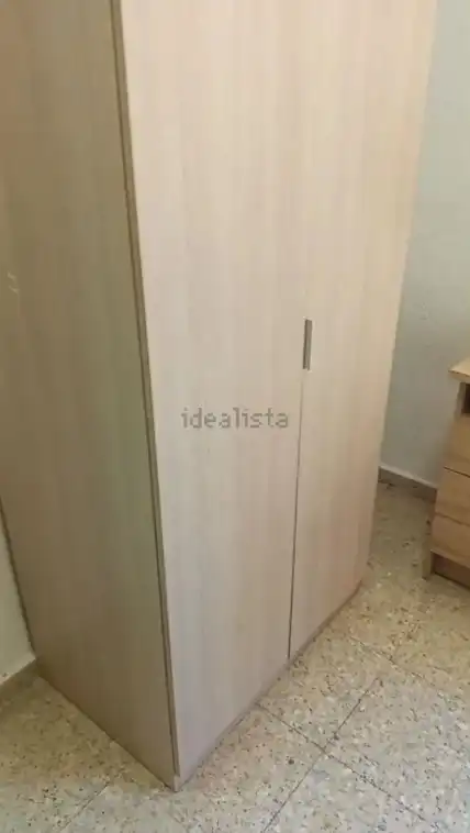 Dormitori de Pis de lloguer en Jaén amb Aire condicionat, Terrassa i Moblat