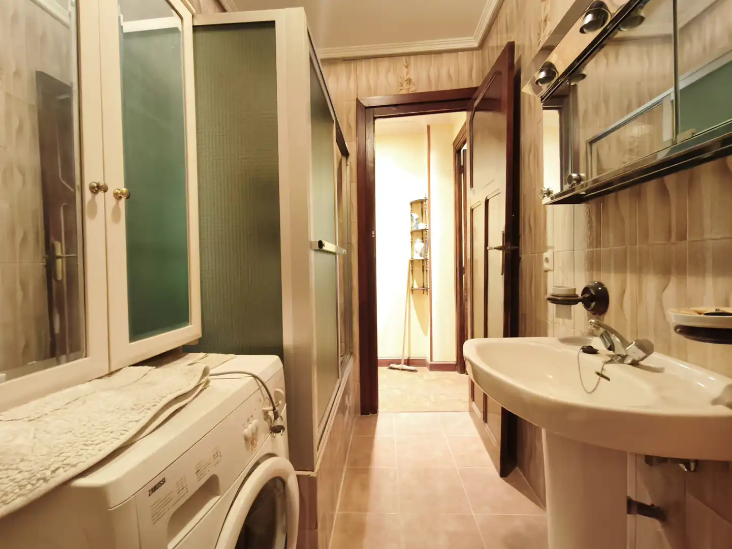 Bathroom of Flat for sale in  Logroño  with Heating, Storage room and Balcony