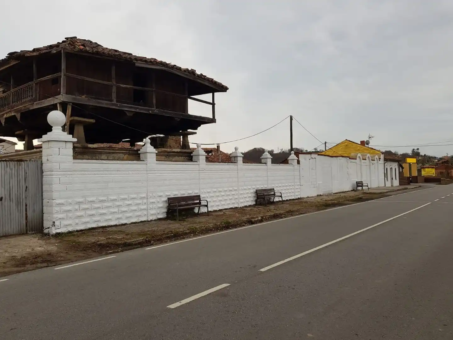 Residencial en venda a La Felguera