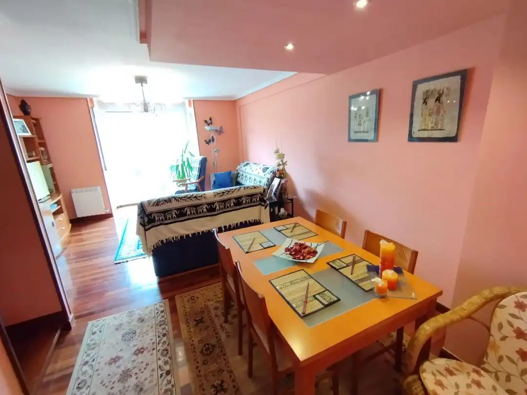Casa en venda a Medina de Pomar