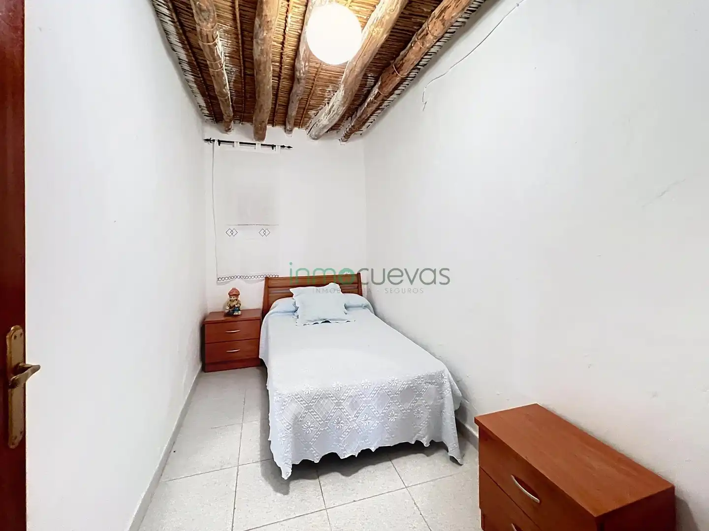 Schlafzimmer von Einfamilien-Reihenhaus zum Verkauf in Cuevas del Almanzora mit Privatgarten, Terrasse und Möbliert