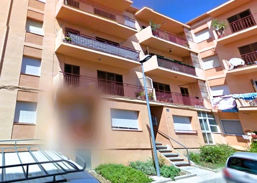 Vista exterior de Planta baixa en venda en Banyoles amb Terrassa