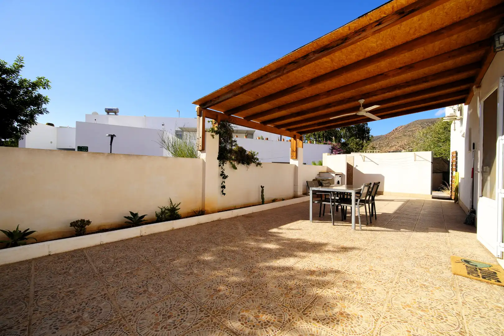 Detached house with garden for sale in Rodalquilar - La Isleta, imagen 3
