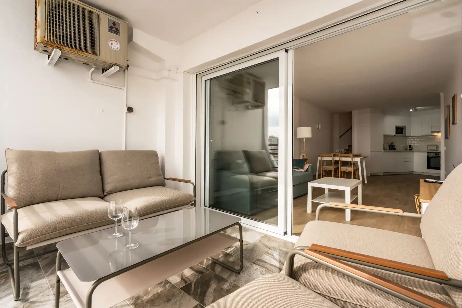 Duplex avec ascenseur à vendre à Passatge Bahia, imagen 3