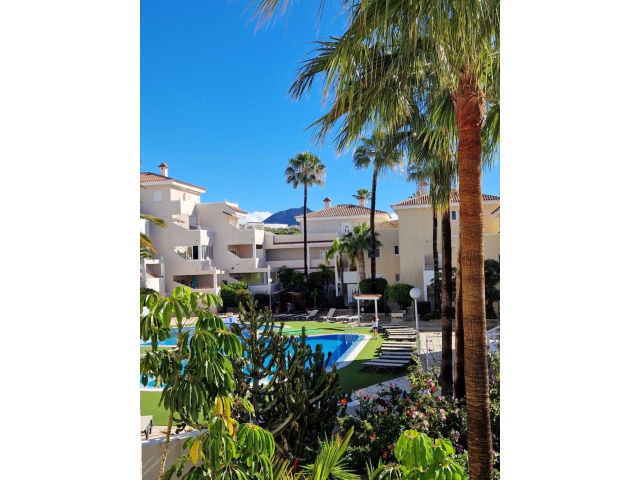Vista exterior de Apartament en venda en Arona amb Terrassa, Moblat i Piscina comunitària