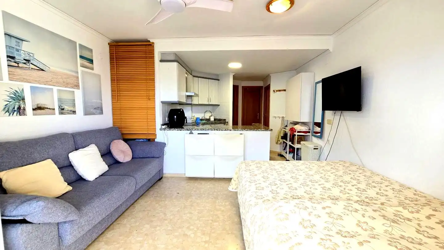Wohnzimmer von Wohnung zum Verkauf in Gandia mit Klimaanlage, Terrasse und Möbliert