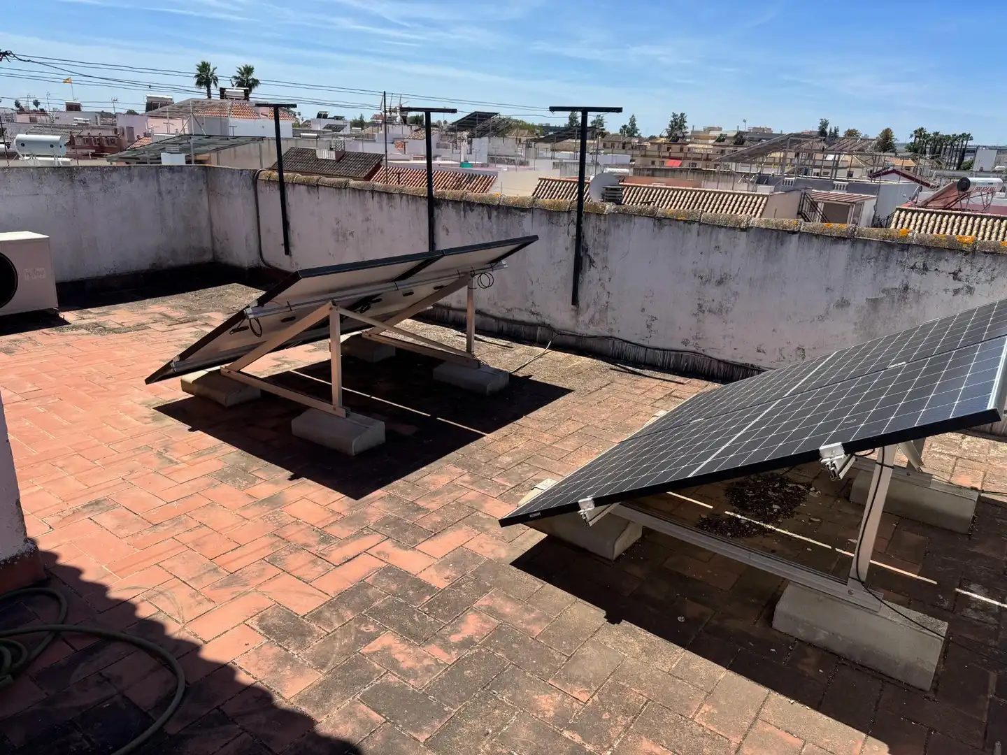 Terrassa de Casa adosada en venda en La Rinconada amb Aire condicionat, Jardí privat i Terrassa