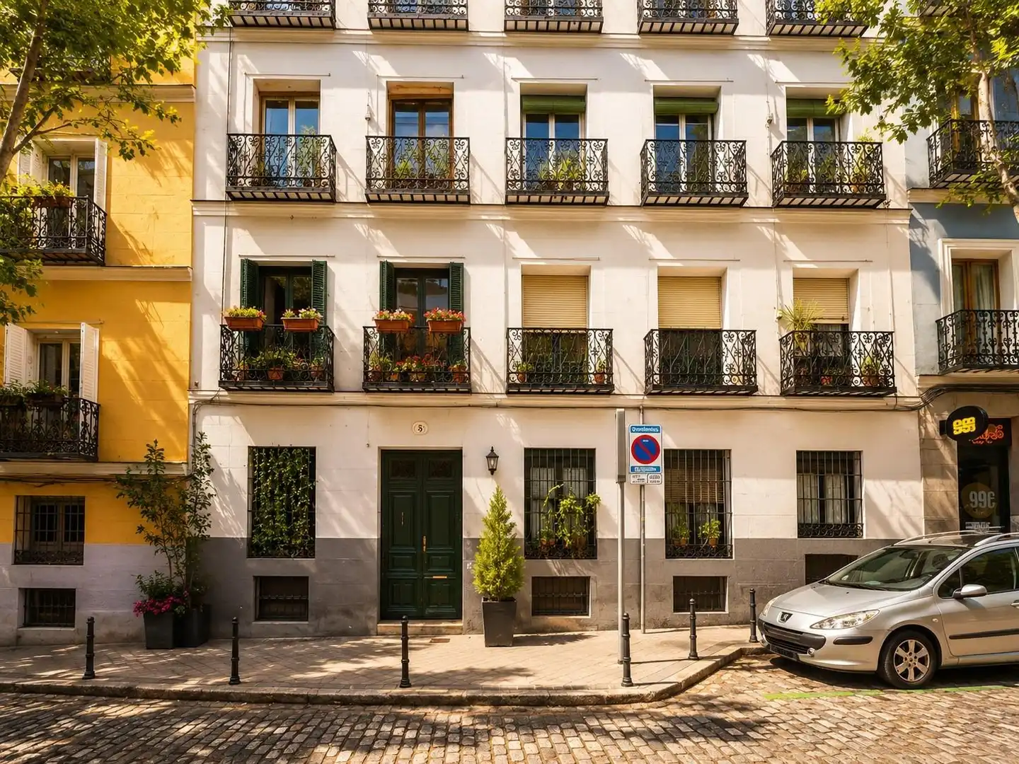 Exterior view of Attic for sale in Madrid  with Air Conditioner and Heating