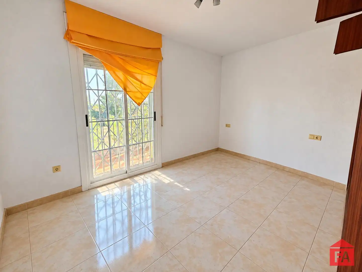Bedroom of Detached homes for sale in Albinyana  with Terrace, Balcony and Alarm
