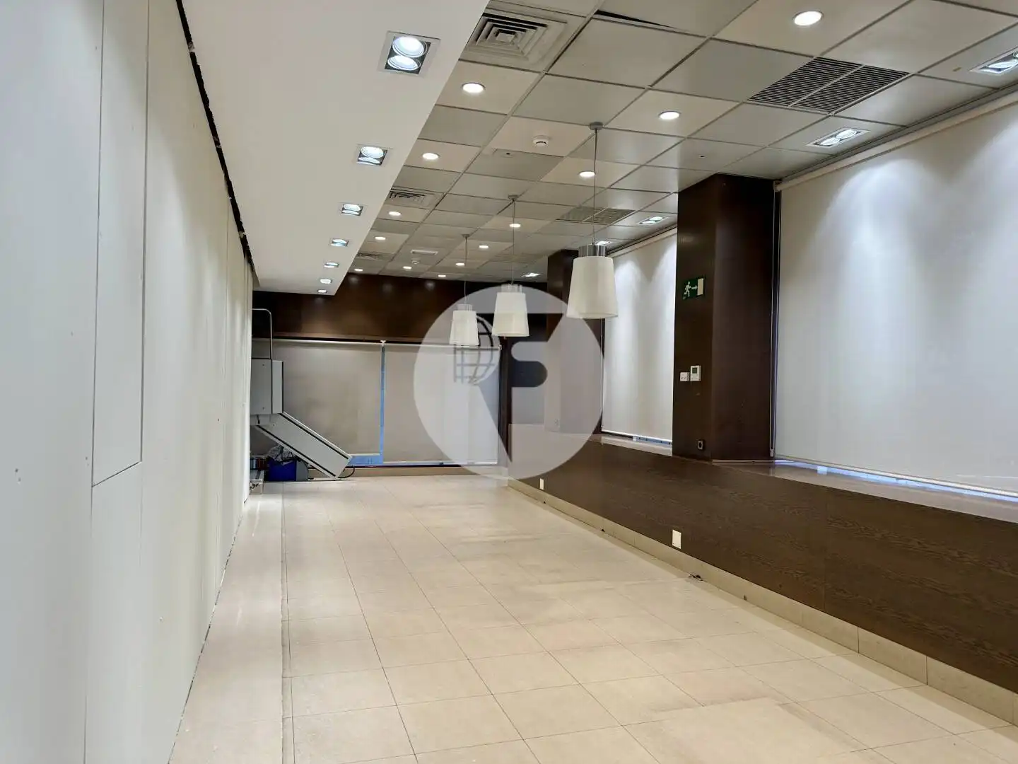 Commercial properties for rent in Barcelona  with Air Conditioner