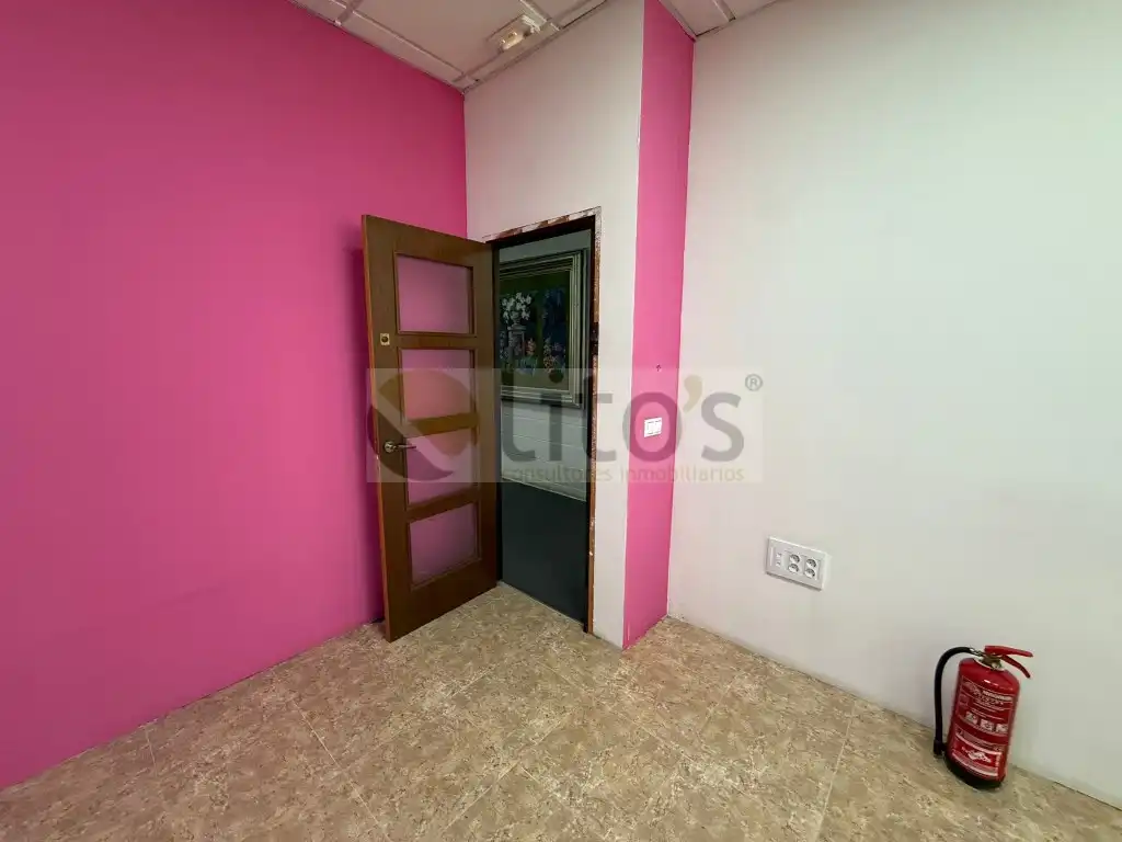 Schlafzimmer von Büro zur Miete in Dos Hermanas