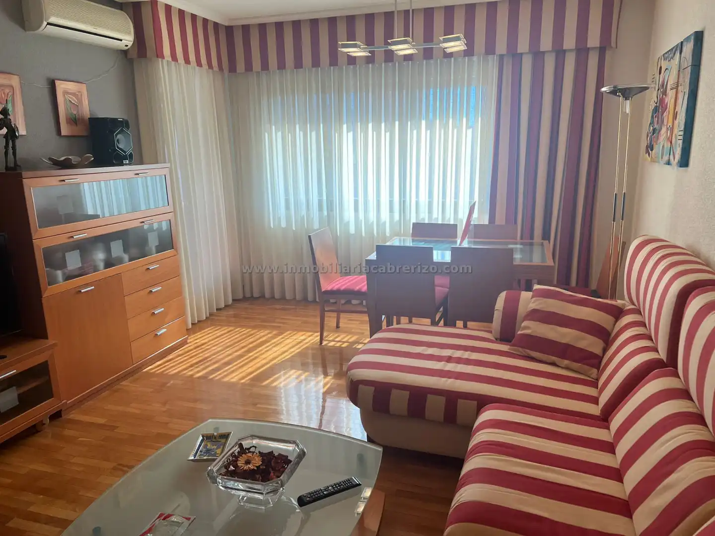 Sala de estar de Piso en venta en  Logroño con Aire acondicionado, Calefacción y Parquet
