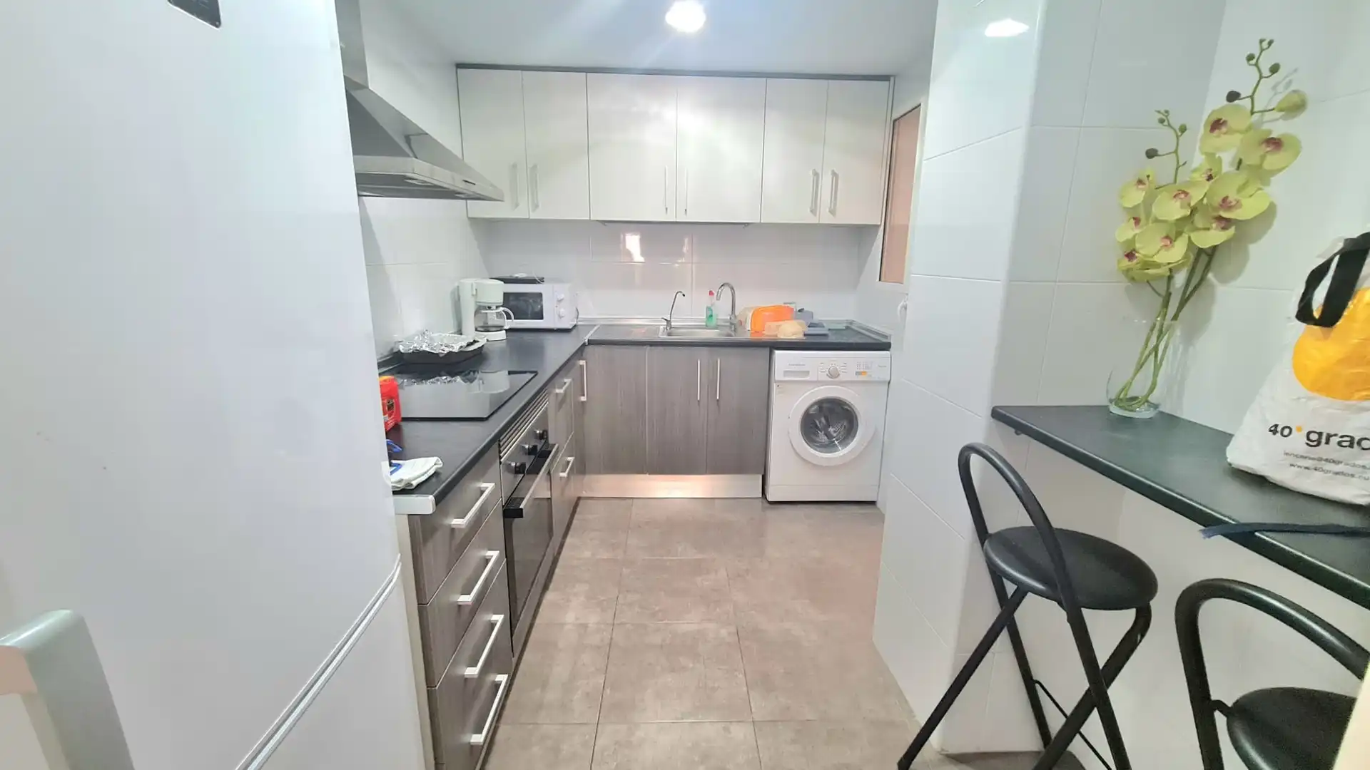 Kitchen of Flat for rent in Santa Pola  with Terrace, Furnished and Oven