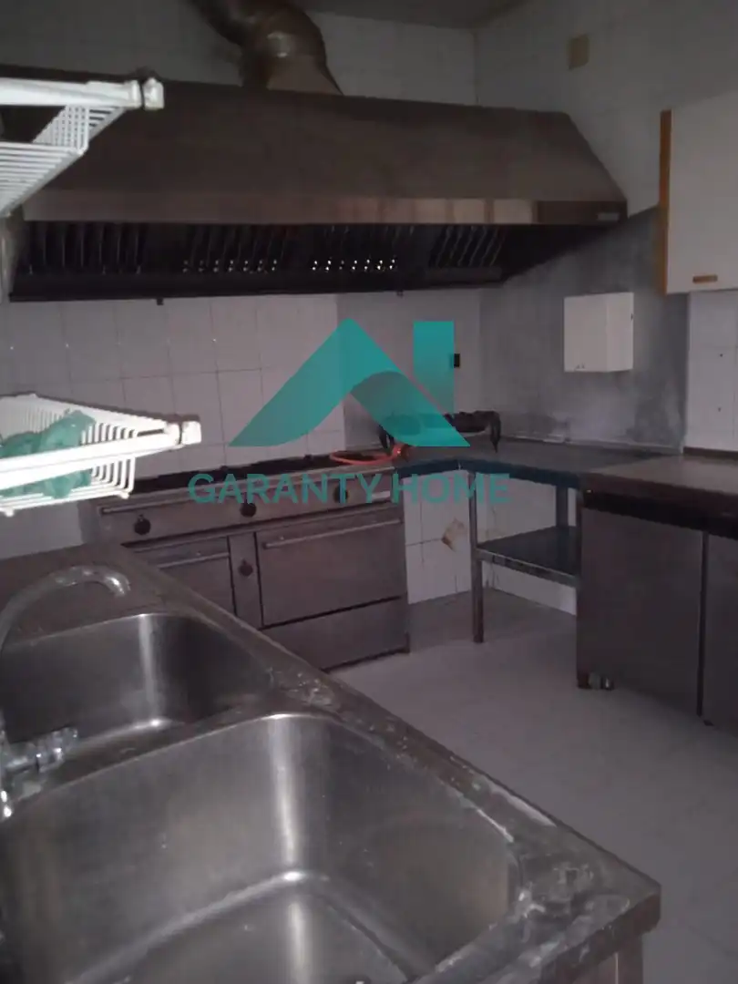 Cocina de Local de alquiler en Casar de Cáceres con Aire acondicionado y Amueblado