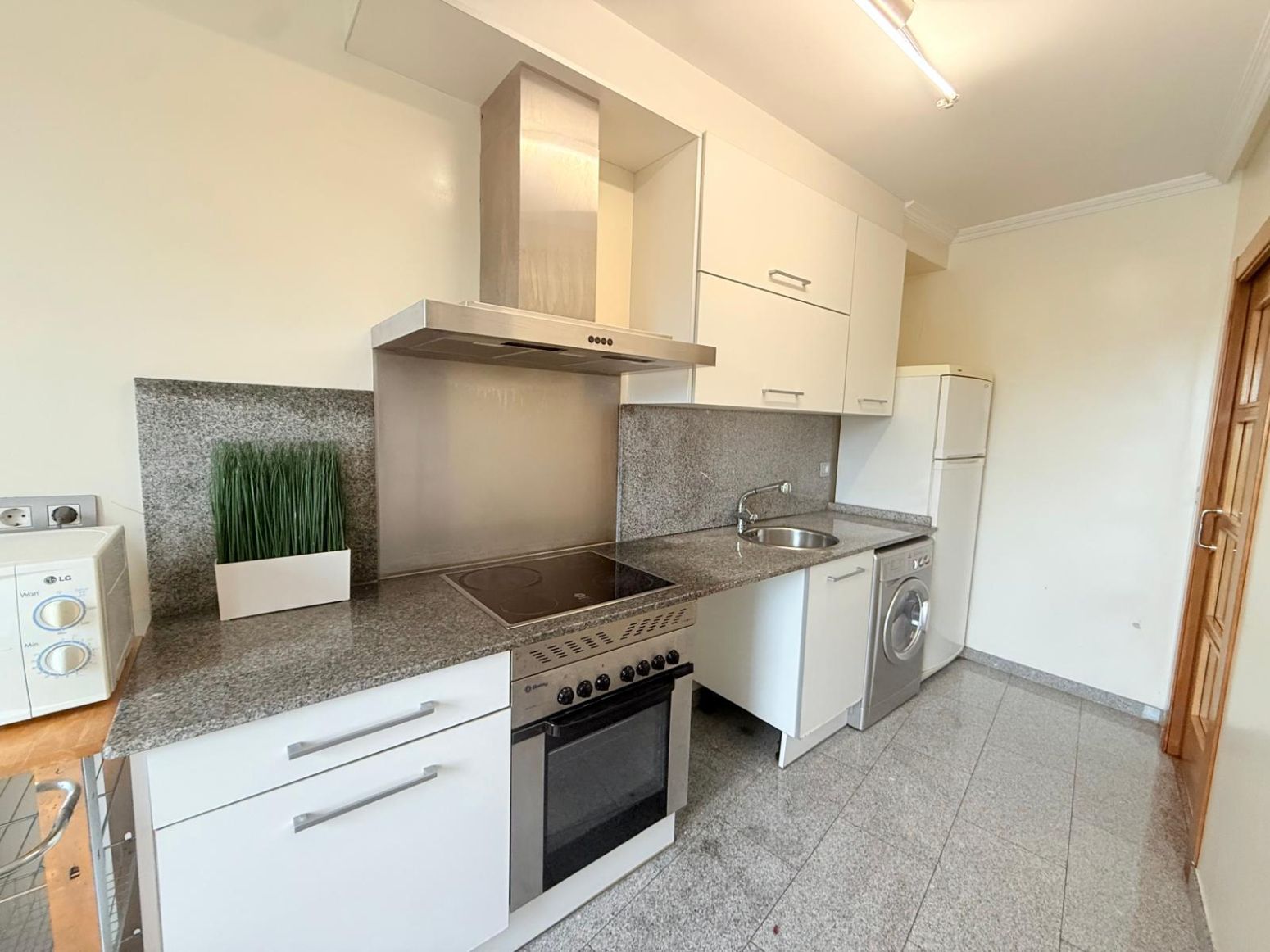 Kitchen of Flat for sale in Castrillón  with Heating, Private garden and Terrace