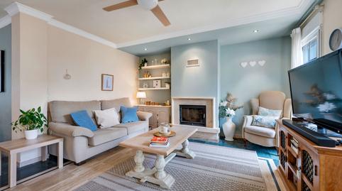 Foto 2 de Casa adosada en venta en Calahonda, Mijas