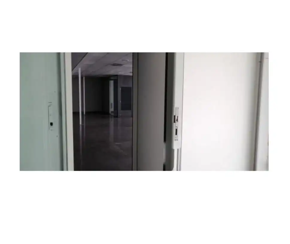 Local comercial en venta en Centro Urbano, imagen 6