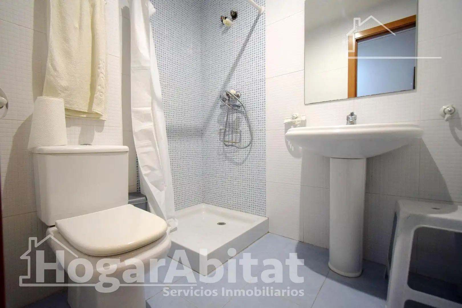 Baño de Piso en venta en Sagunto / Sagunt con Terraza y Trastero