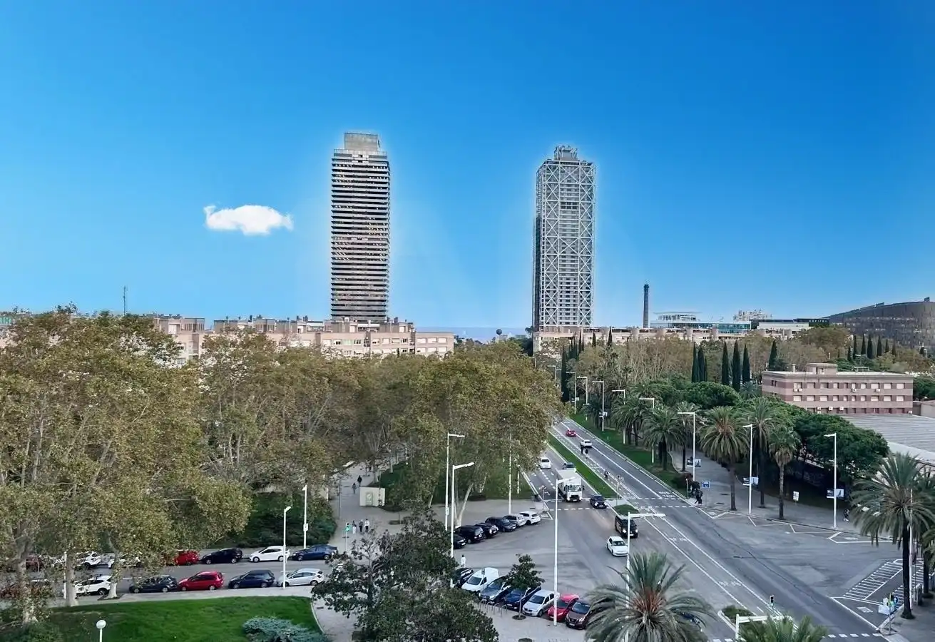Vista exterior de Piso en venta en Barcelona