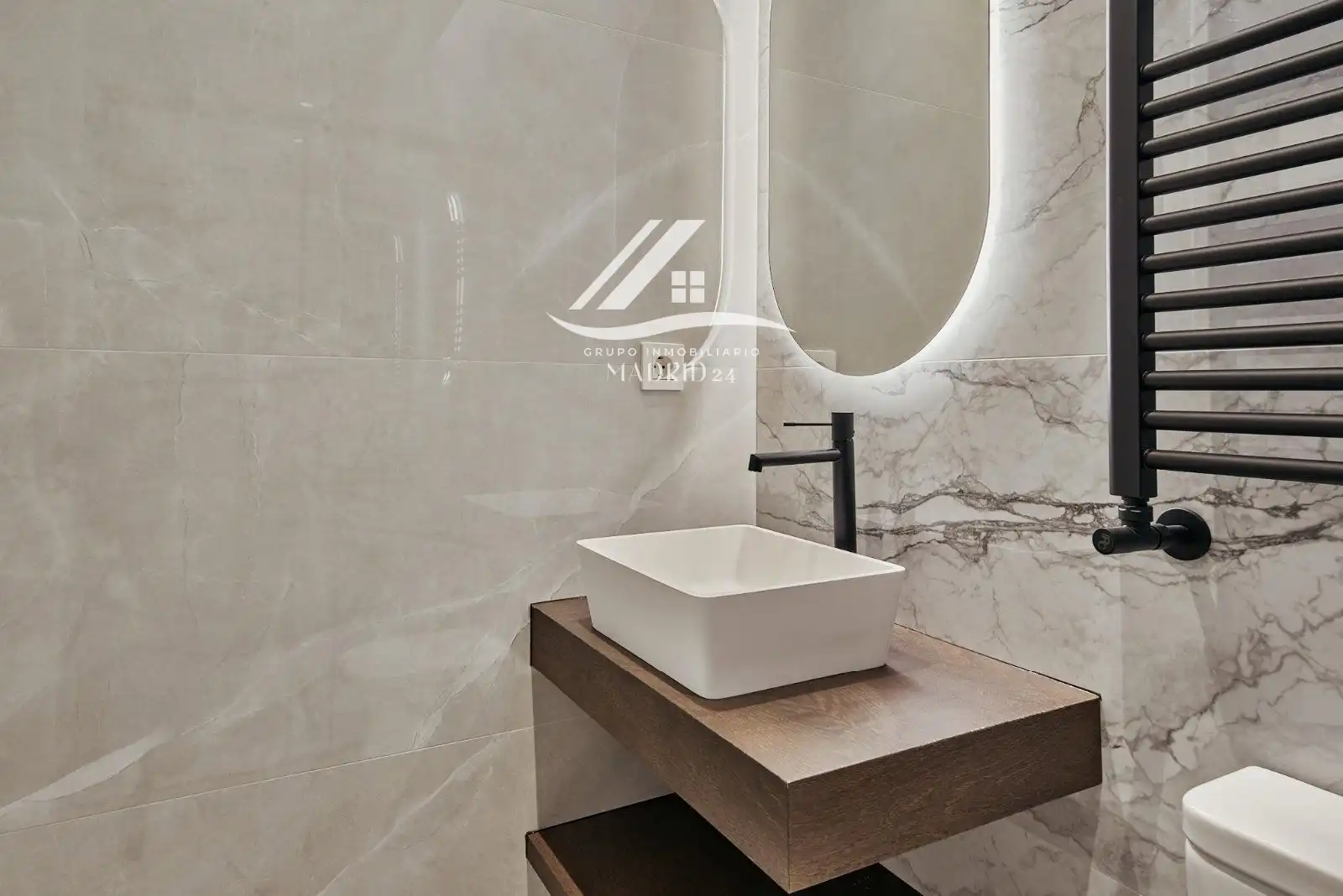 Flat with lift for sale in Calle del Duque de Sesto, imagen 35