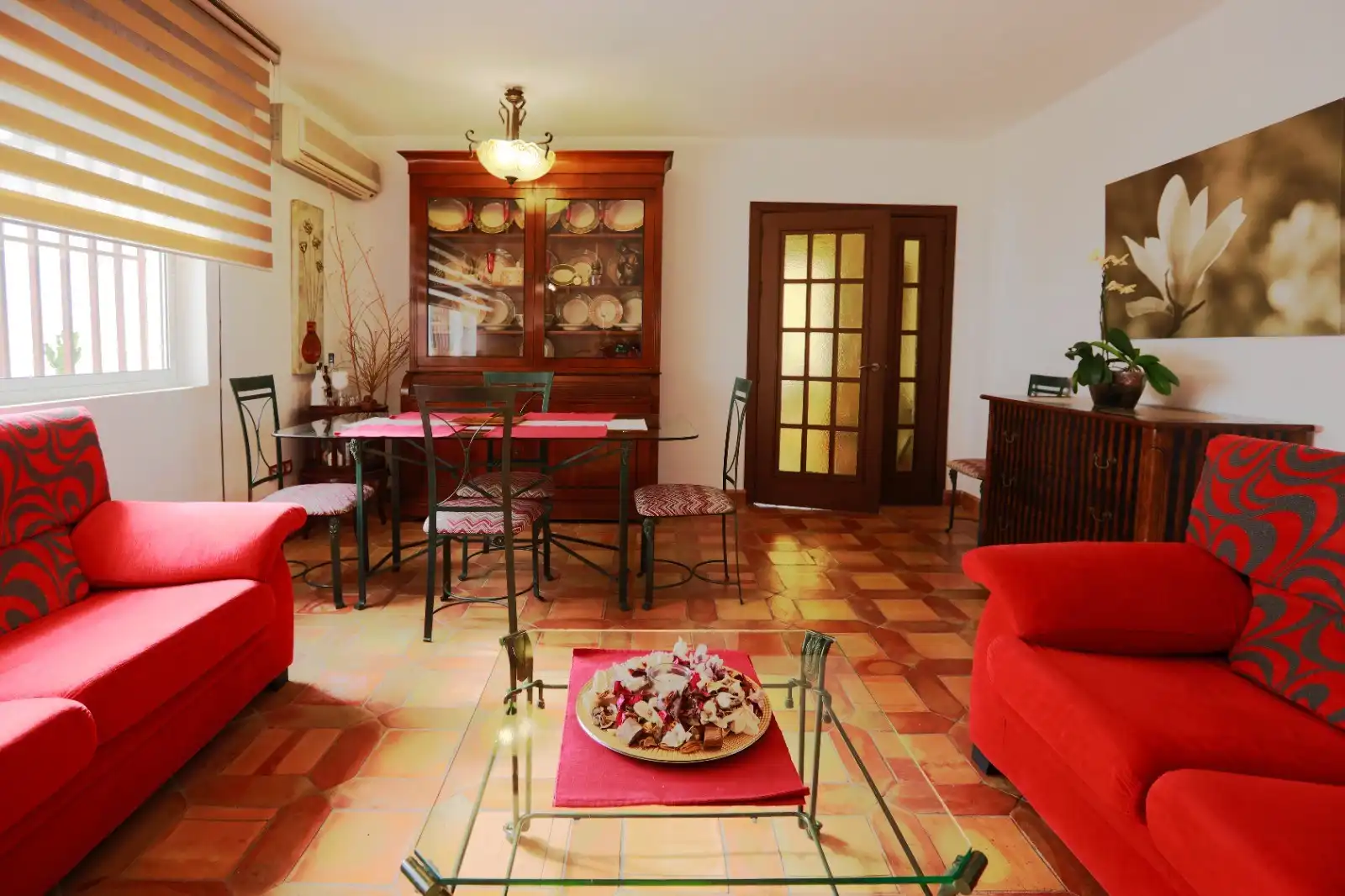 Wohnzimmer von Haus oder Chalet zum Verkauf in Alhaurín de la Torre mit Klimaanlage, Heizung und Privatgarten