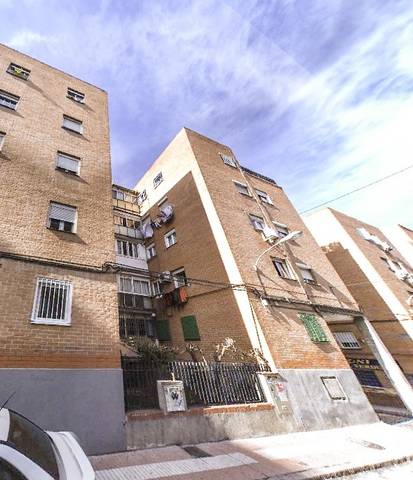 Piso en Venta en C/ San Herculano en Canillejas