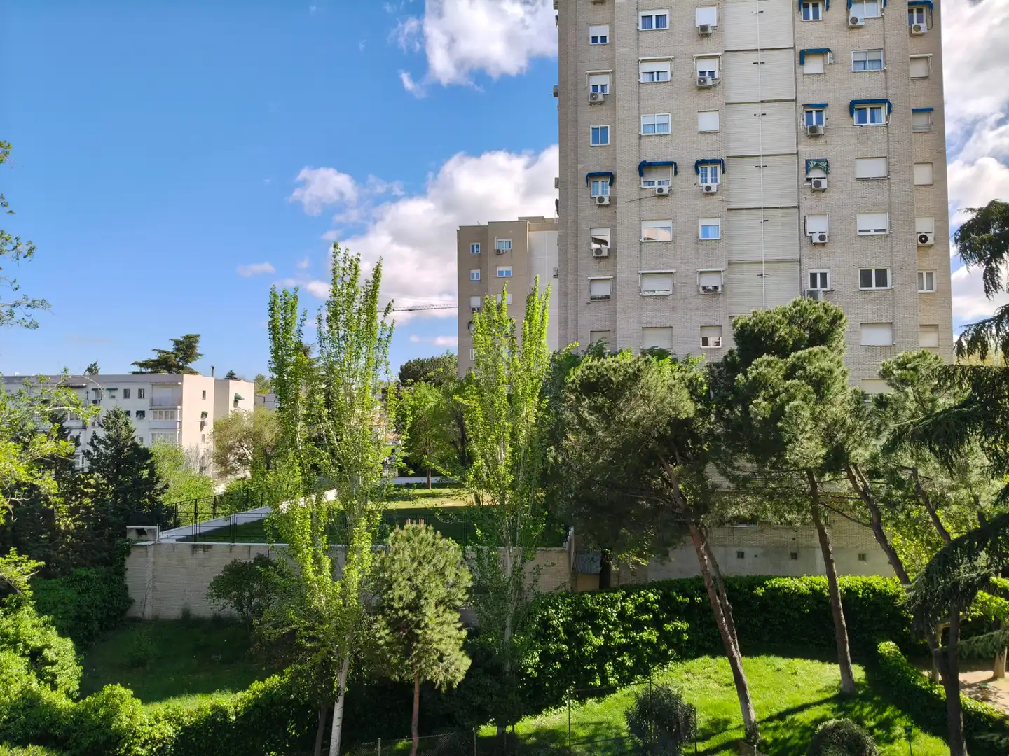 Vista exterior de Piso en venta en Madrid con Aire acondicionado, Calefacción y Parquet