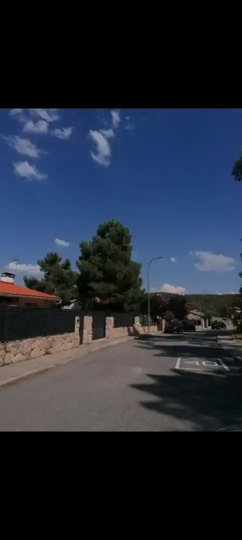 Vista exterior de Casa o xalet en venda en Vegas de Matute