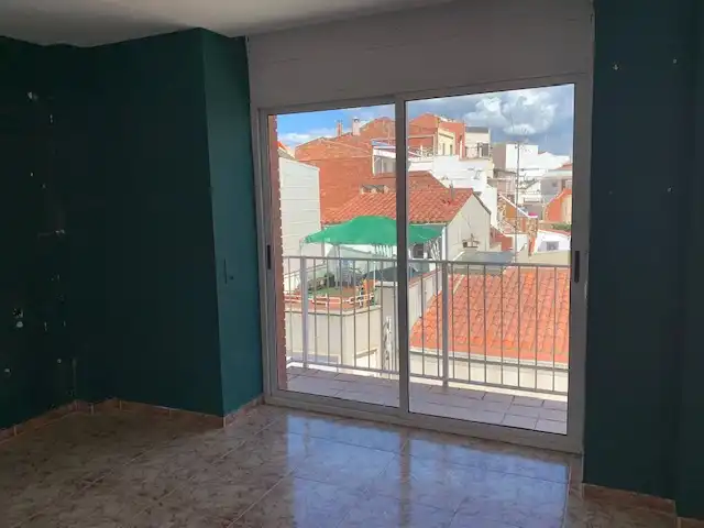 Vista exterior de Apartament en venda en Terrassa amb Balcó