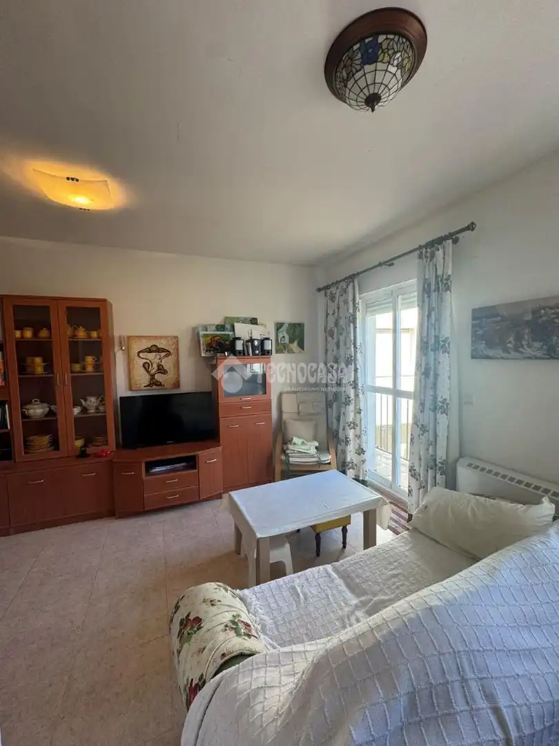Sala d'estar de Dúplex en venda en Baeza amb Aire condicionat, Calefacció i Moblat
