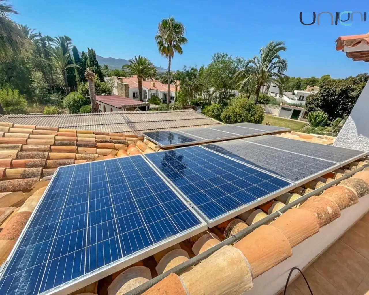 Exterior view of Houses for sale in L'Alfàs del Pi  with Private garden, Terrace and Swimming Pool