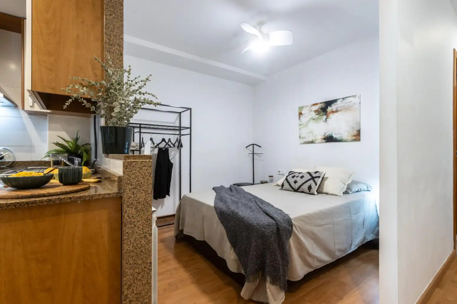 Schlafzimmer von Wohnung zum Verkauf in Terrassa mit Heizung, Parkett und Terrasse