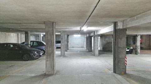 Foto 2 de Piso en venta en Avenida Rosalía Castro, 15, Ponteareas, Pontevedra