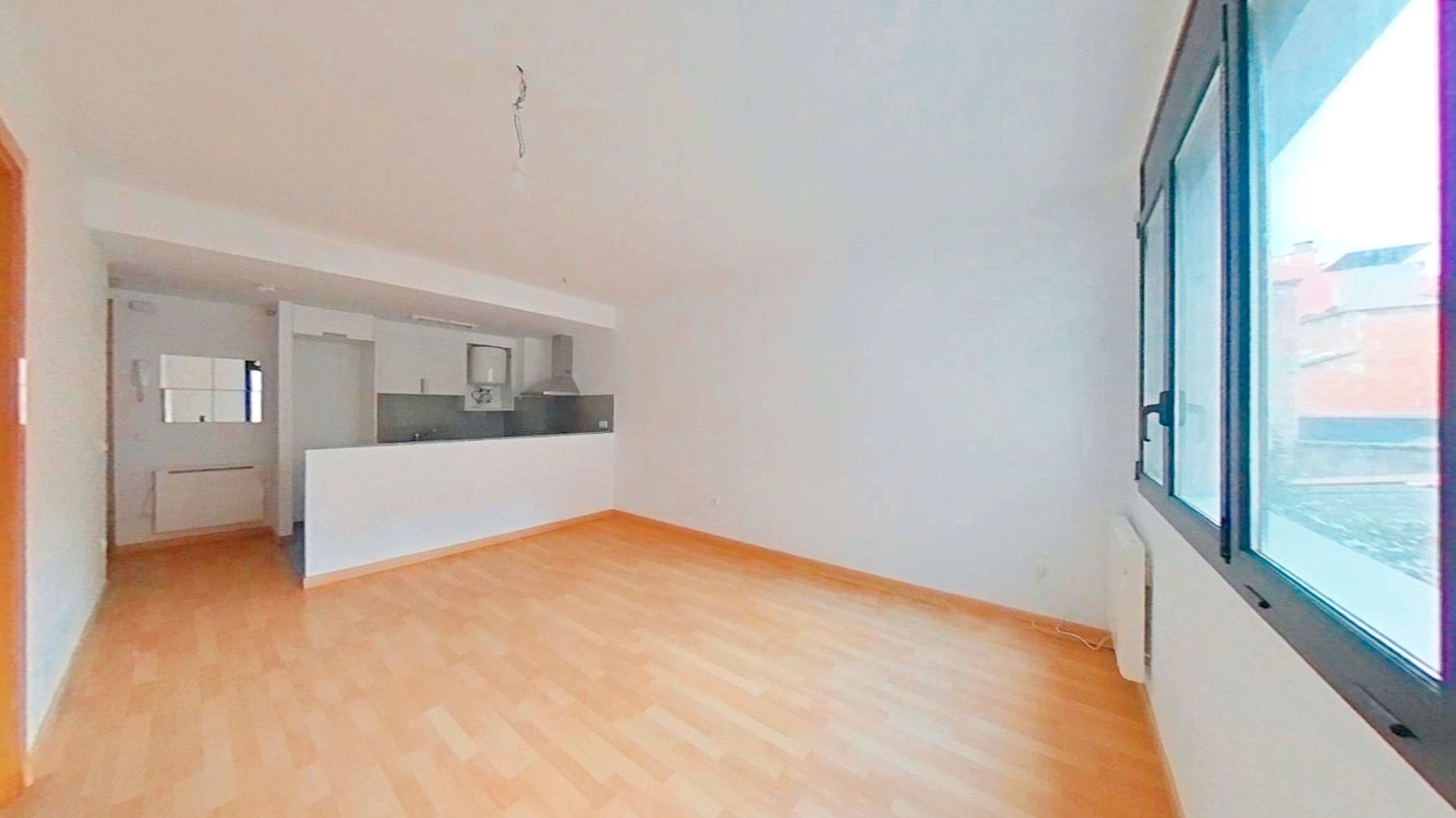 Sala d'estar de Pis en venda en Girona Capital amb Forn i Rentadora