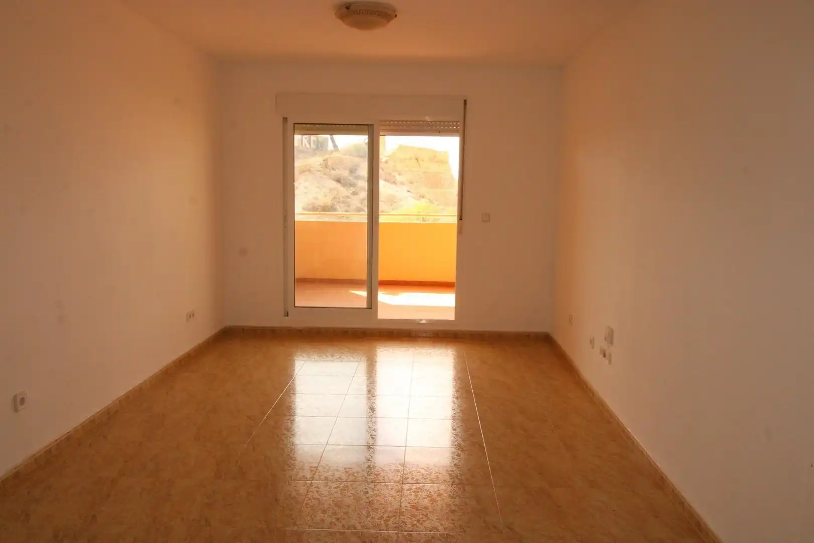 Piso en venta en La Unión con Terraza, Trastero y Balcón
