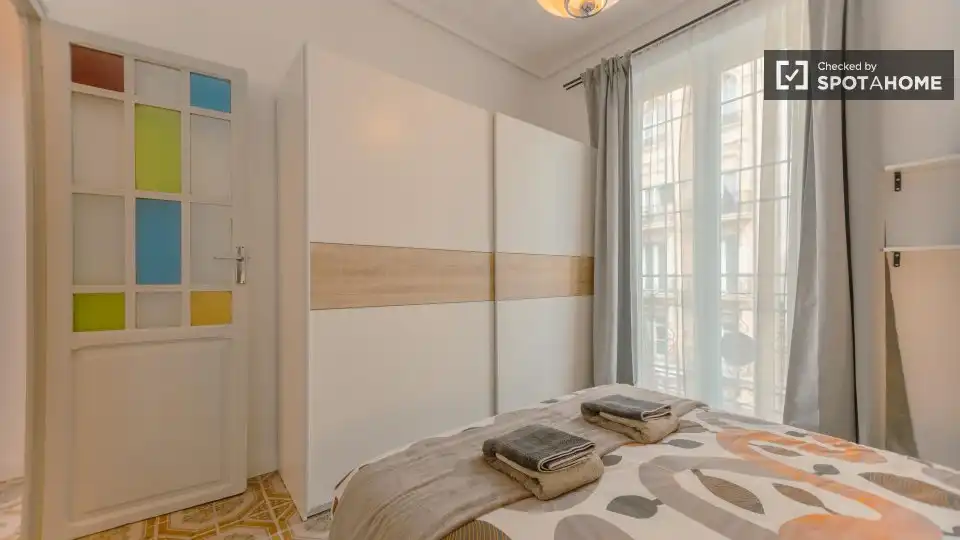 Flat with terrace to rent in L'Eixample, imagen 8
