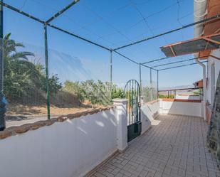 Jardí de Casa adosada en venda en  Granada Capital amb Terrassa