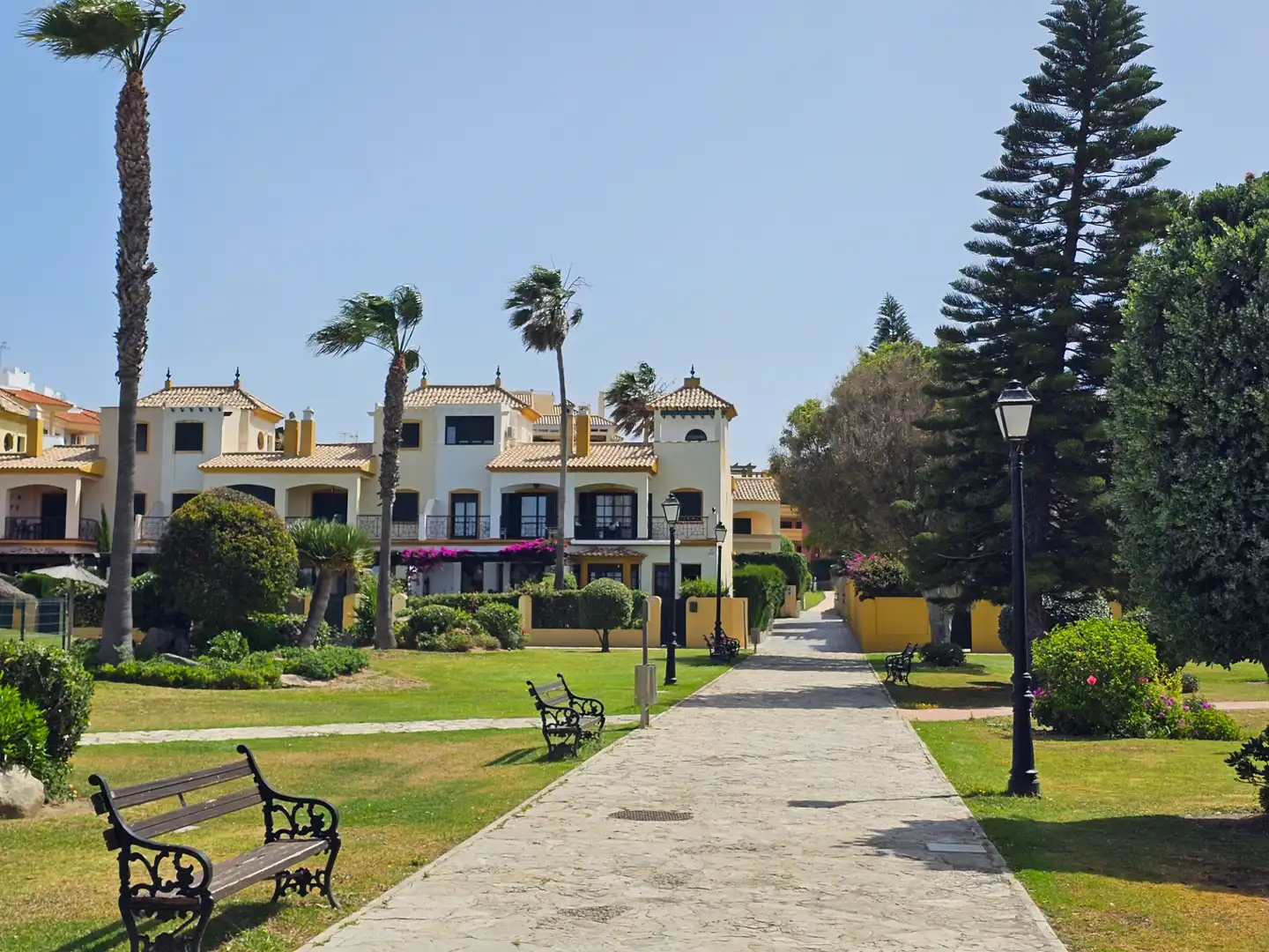 Exterior view of Flat for rent in Zahara de los Atunes  with Terrace, Furnished and Washing machine