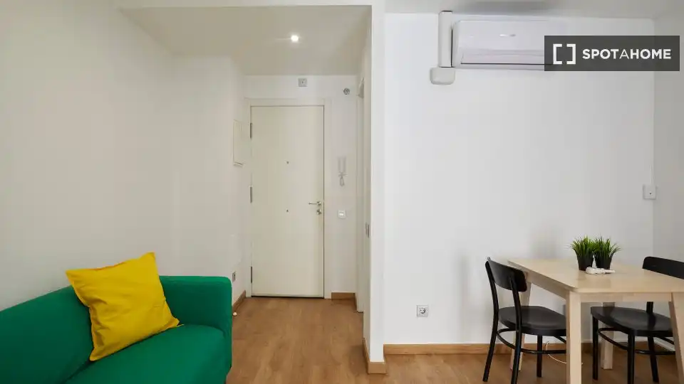 Wohnung zur Miete in Sant Andreu de Palomar
