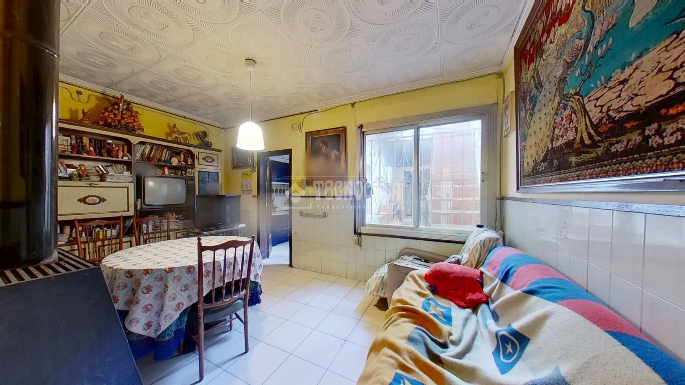 Casa adosada en venta en Sabadell