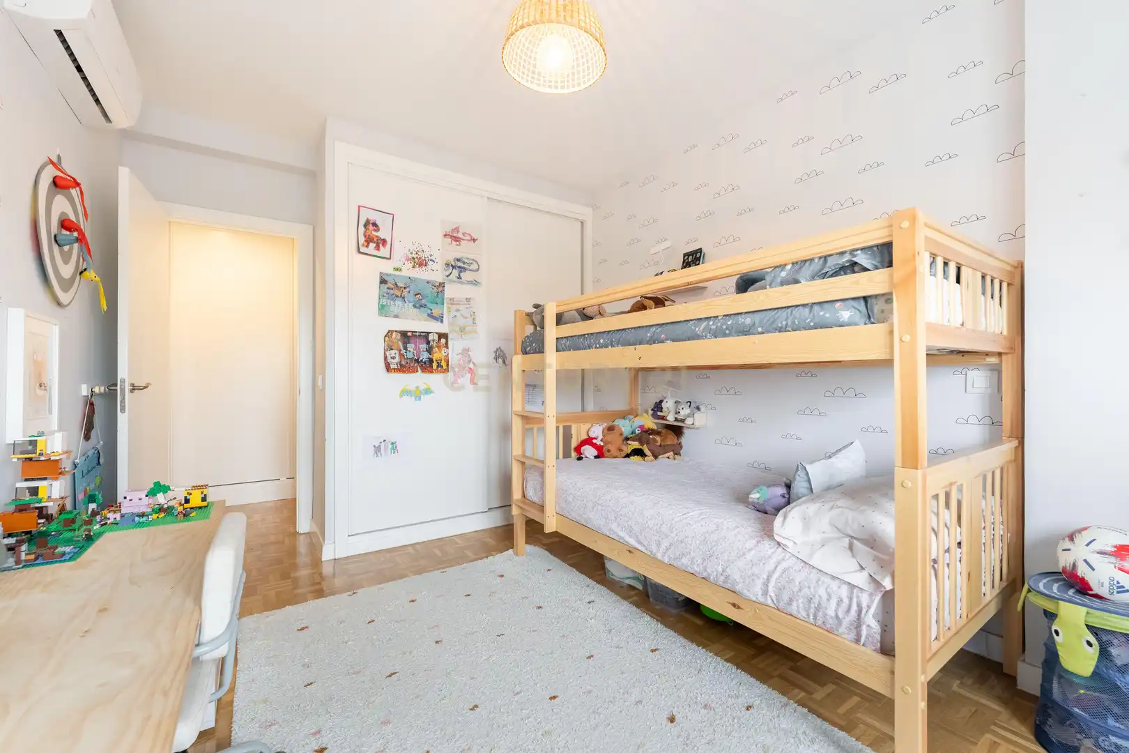 Dormitori de Apartament en venda en Madrid amb Aire condicionat, Traster i Forn