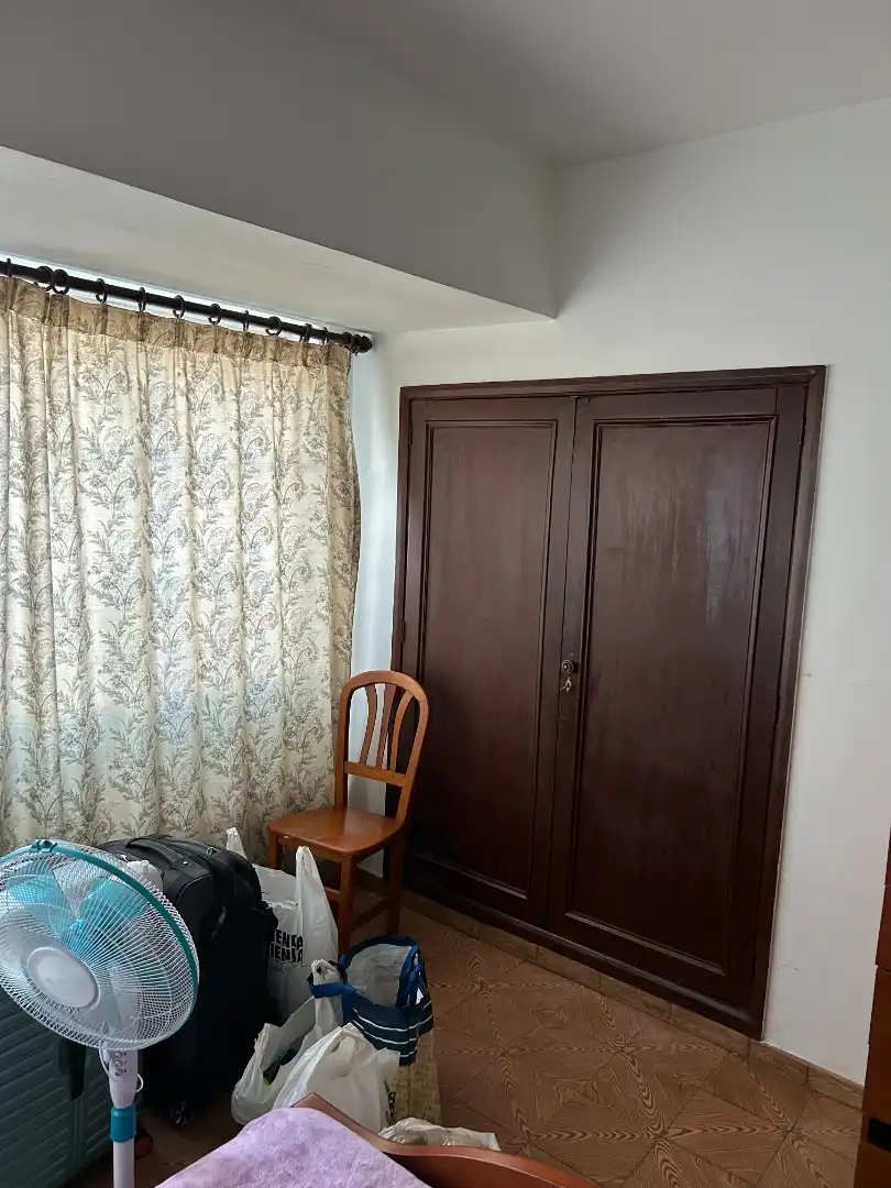 Habitación de Piso en venta en Pontevedra Capital  con Calefacción y Amueblado
