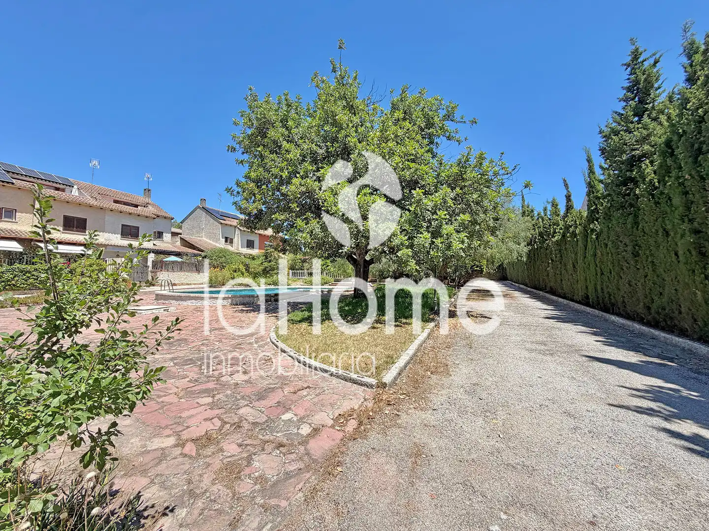 Detached homes for sale in Paterna  with Air Conditioner, Heating and Terrace