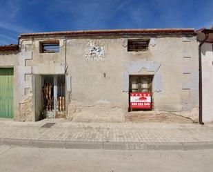 Exterior view of Residential for sale in Pajares de Adaja